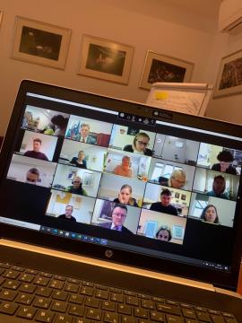 Šole za prvo triado in vrtci v Kamniku in Komendi v ponedeljek, 1. februarja 2021, odprti 1